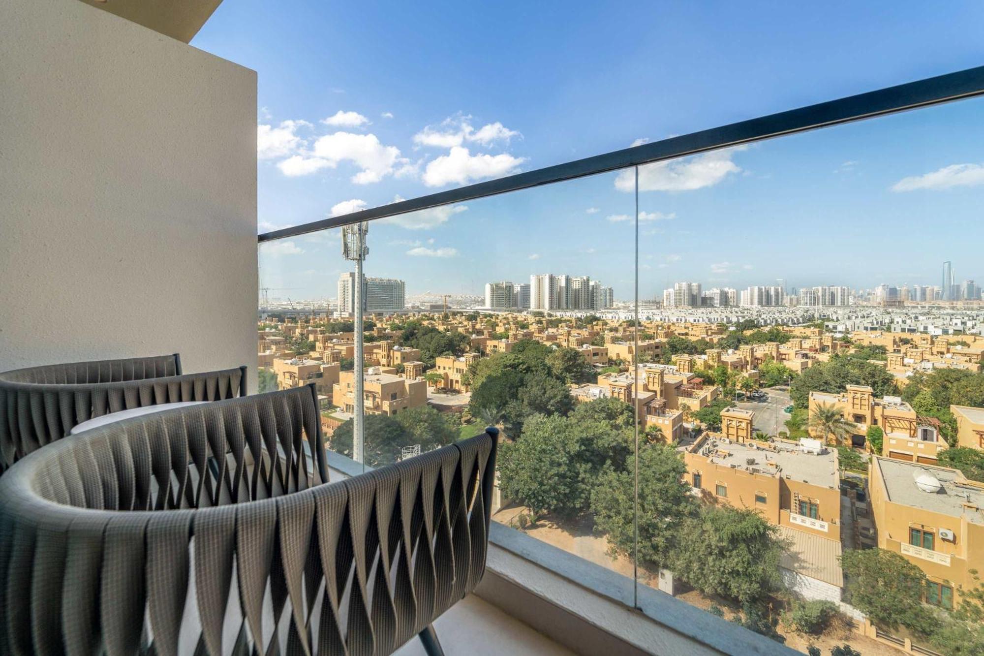 Charming New With Pool And Gym In Al Furjan